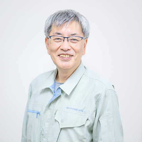 採用担当 青山英世